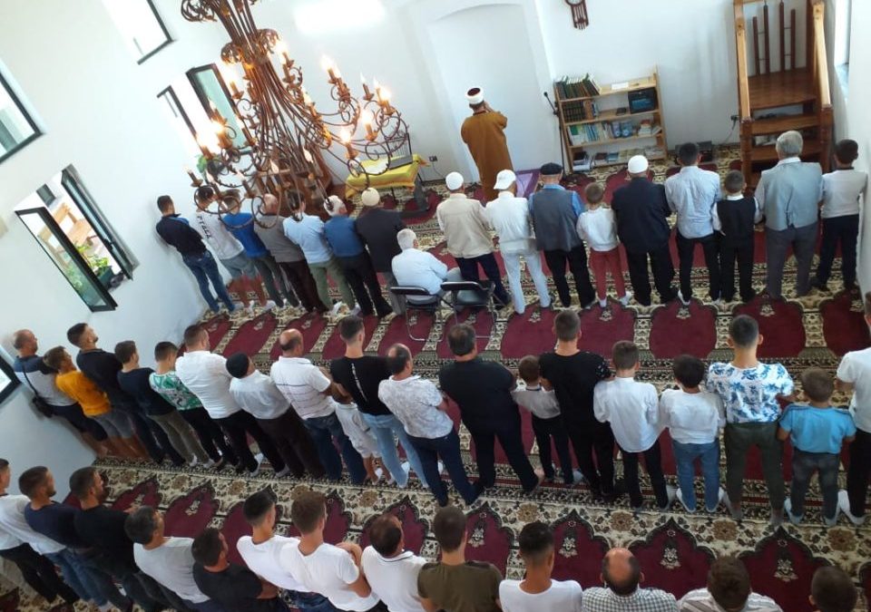 Falja e namazit të Kurban Bajramit në xhamitë e AIITC